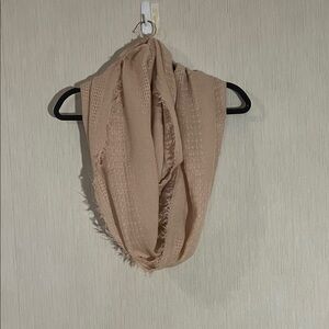 Elegant Tan Women's Scarf